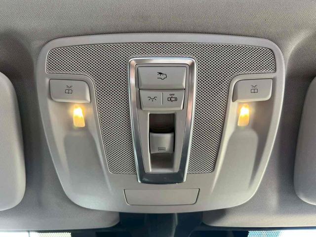 Gクラス G350d ラグジュアリーP/純正ナビ/バックモニター/フルセグTV/ハーマンカードン/サンルーフ/ブラインドスポットモニター/茶革/ETC/パワーシート/シートヒーター/クリアランスソナー/クルコン/禁煙(31枚目)