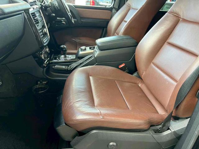 Gクラス G350d ラグジュアリーP/純正ナビ/バックモニター/フルセグTV/ハーマンカードン/サンルーフ/ブラインドスポットモニター/茶革/ETC/パワーシート/シートヒーター/クリアランスソナー/クルコン/禁煙(35枚目)