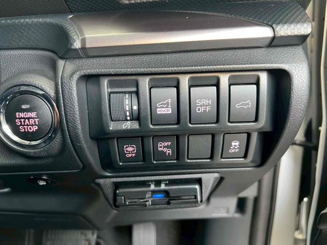 フォレスター アーバンセレクション　フリップダウンモニター／デジタルインナーミラー／フルセグＴＶ／マルチファンクションディスプレイ／ドライバーモニタリング／サイドビュー／パワーバックドア／１８インチダークメタリック塗装アルミ／禁煙（26枚目）