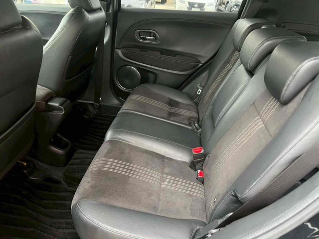 ヴェゼル ハイブリッドRS・ホンダセンシング 車検令和9年9月/純正8インチナビ/バックカメラ/フルセグTV/電動パーキングブレーキ/オートブレーキホールド/クルーズコントロール/パドルシフト/ステアリングスイッチ/純正18インチアルミ/禁煙(11枚目)