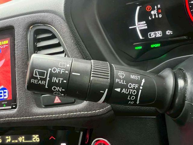 ヴェゼル ハイブリッドRS・ホンダセンシング 車検令和9年9月/純正8インチナビ/バックカメラ/フルセグTV/電動パーキングブレーキ/オートブレーキホールド/クルーズコントロール/パドルシフト/ステアリングスイッチ/純正18インチアルミ/禁煙(17枚目)