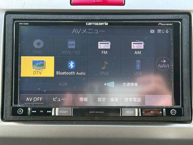 フリードハイブリッド ジャストセレクション　ドライブレコーダー　ＥＴＣ　バックカメラ　ナビ　ＴＶ　オートクルーズコントロール　両側電動スライドドア　オートライト　ＨＩＤ　スマートキー　電動格納ミラー　後席モニター　３列シート　ウォークスルー（16枚目）