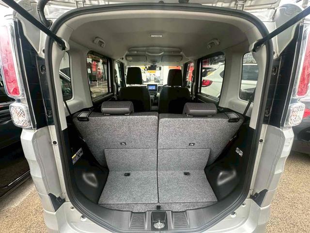 スペーシア ハイブリッドＸ　両側電動スライドドア／パナソニックナビ／フルセグＴＶ／Ｂｌｕｅｔｏｏｔｈ／ＣＤ／音楽録音／シートヒーター／コーナーセンサー／ＥＴＣ／スマートキー／プッシュスタート／ハイブリッド／衝突安全装置／禁煙（12枚目）