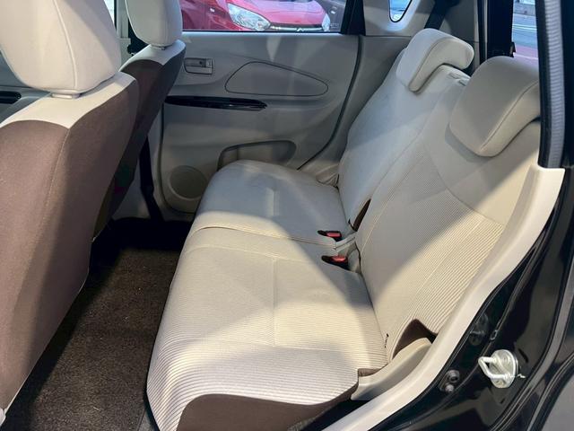 デイズ Ｊ　エマージェンシーブレーキ／純正７インチナビ／フルセグＴＶ／Ｂｌｕｅｔｏｏｔｈ／ＣＤ／ＡＭ／ＦＭ／ＥＴＣ／キーレス／電動格納ミラー／横滑り防止／ステアリングスイッチ／ヘッドライトレベライザー／エアコン（11枚目）