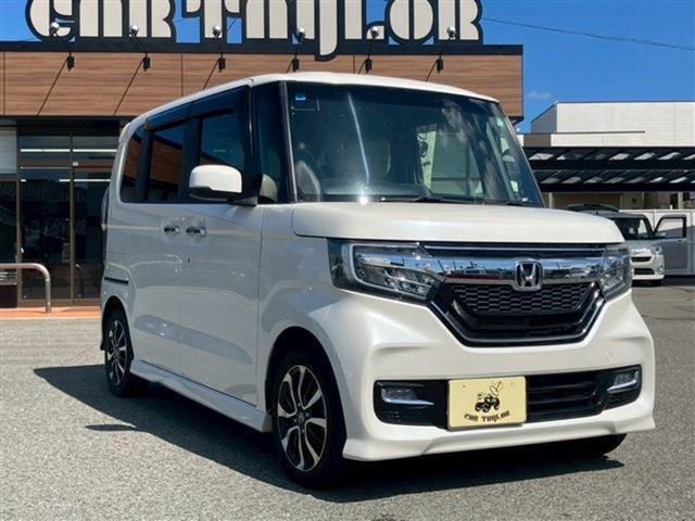 Ｎ－ＢＯＸカスタム Ｇ・Ｌ　両側パワースライド　社外ナビ　バックカメラ　チップアップ＆ダイブダウン機能付きスライドリヤシート　３６０°スーパーＵＶ・ＩＲカットパッケージ　プラズマクラスター（3枚目）