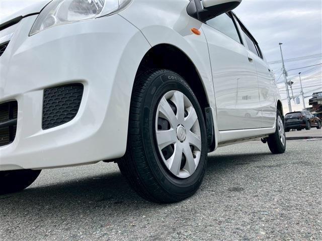 プレオ Ｆ　５速ミッション　パールホワイト　ＣＤ（12枚目）