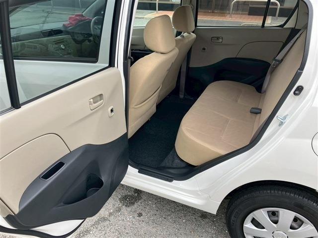 プレオ Ｆ　５速ミッション　パールホワイト　ＣＤ（24枚目）