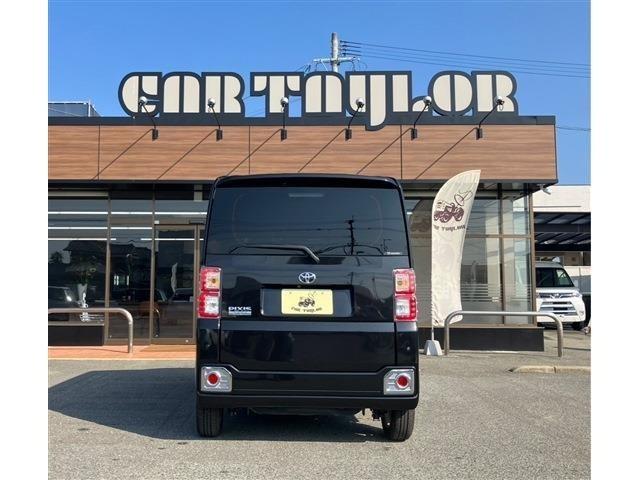 ピクシスメガ 　ディーラーＳＤナビＴＶ　ドライブレコーダー　バックカメラ　ＥＴＣ　スマートアシスト付き　シートリフター　ＬＥＤヘッドライト　プッシュスタート　両側パワースライドドア（9枚目）