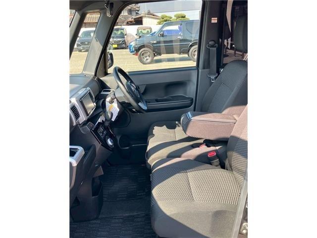 ピクシスメガ 　ディーラーＳＤナビＴＶ　ドライブレコーダー　バックカメラ　ＥＴＣ　スマートアシスト付き　シートリフター　ＬＥＤヘッドライト　プッシュスタート　両側パワースライドドア（26枚目）