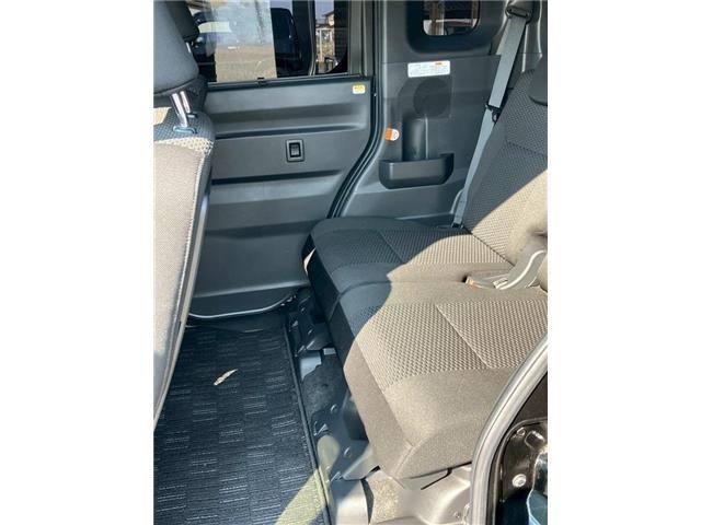 ピクシスメガ 　ディーラーＳＤナビＴＶ　ドライブレコーダー　バックカメラ　ＥＴＣ　スマートアシスト付き　シートリフター　ＬＥＤヘッドライト　プッシュスタート　両側パワースライドドア（27枚目）