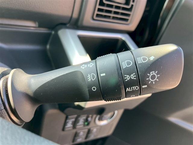 ピクシスメガ 　ディーラーＳＤナビＴＶ　ドライブレコーダー　バックカメラ　ＥＴＣ　スマートアシスト付き　シートリフター　ＬＥＤヘッドライト　プッシュスタート　両側パワースライドドア（33枚目）