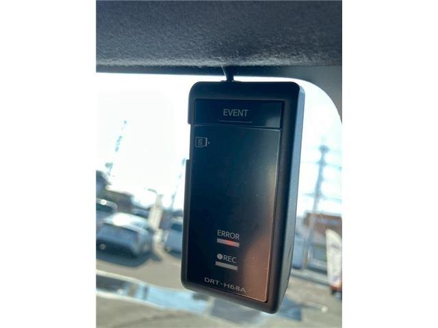 ピクシスメガ 　ディーラーＳＤナビＴＶ　ドライブレコーダー　バックカメラ　ＥＴＣ　スマートアシスト付き　シートリフター　ＬＥＤヘッドライト　プッシュスタート　両側パワースライドドア（44枚目）