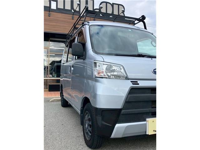 サンバーバン 　社外ナビＴＶ　バックカメラ　ＥＴＣ　ドライブレコーダー　社外ホイール　ルーフキャリア（11枚目）