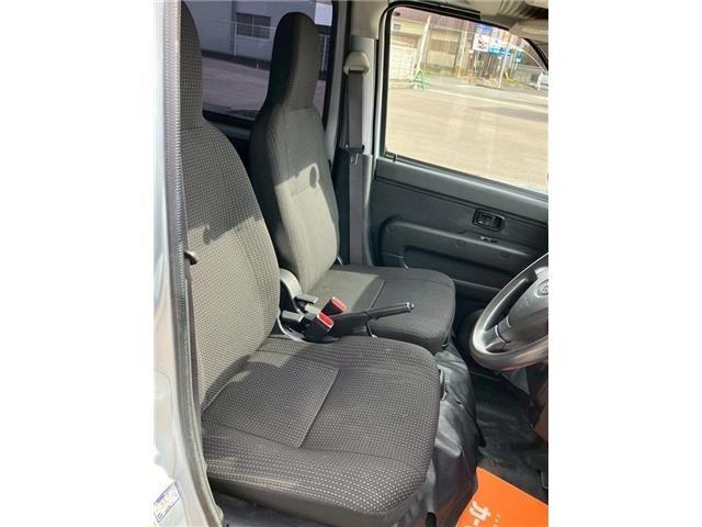 サンバーバン 　社外ナビＴＶ　バックカメラ　ＥＴＣ　ドライブレコーダー　社外ホイール　ルーフキャリア（22枚目）