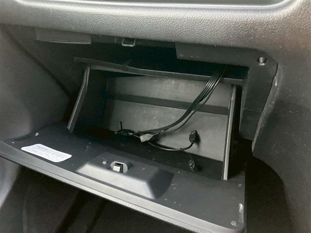 セレナ ハイウェイスターS-HVアドバンスドセーフティパック 全方位カメラ 純正ナビTV パワースライドドア ETC(30枚目)