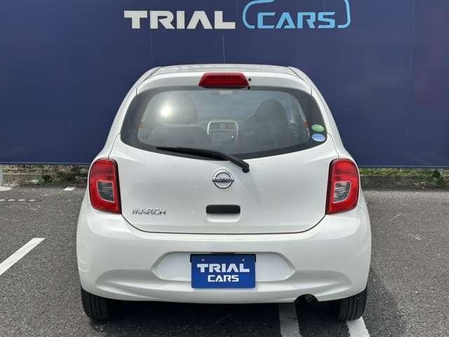 マーチ Ｓ　純正７インチナビ、フルセグＴＶ、ＣＤ／ＳＤ、キーレス、電動格納ミラー、禁煙車（9枚目）