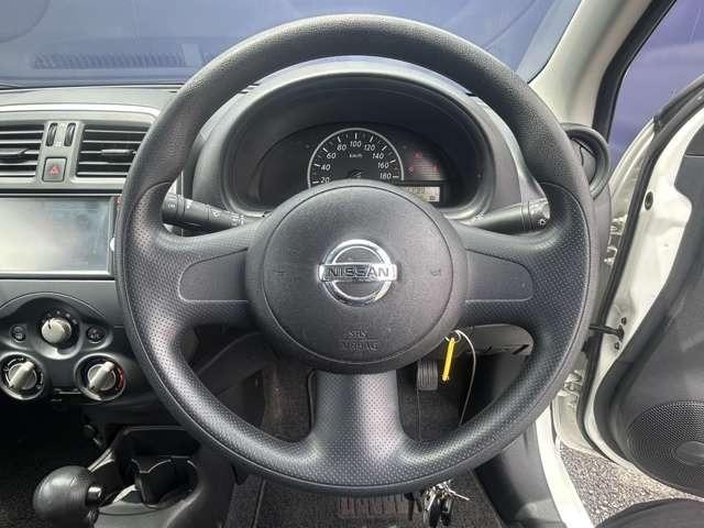 マーチ Ｓ　純正７インチナビ、フルセグＴＶ、ＣＤ／ＳＤ、キーレス、電動格納ミラー、禁煙車（13枚目）