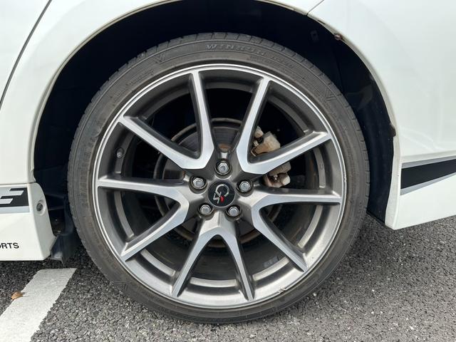 プリウス Ｓツーリングセレクション・Ｇ’ｓ　バックカメラ　アルミホイール　オートライト　ＨＩＤ　ＣＶＴ　スマートキー　電動格納ミラー　盗難防止システム　パワーシート　衝突安全ボディ　ＡＢＳ　エアコン　パワーステアリング　パワーウィンドウ（37枚目）