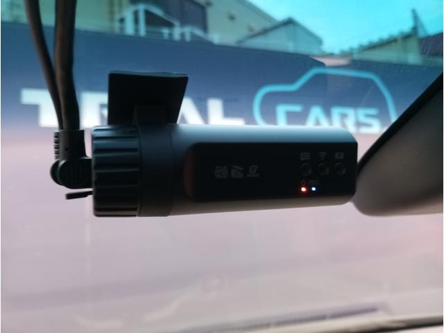 オデッセイ アブソルート・Ｘホンダセンシング　ドライブレコーダー　ＥＴＣ　バックカメラ　ナビ　ＴＶ　オートクルーズコントロール　レーンアシスト　衝突被害軽減システム　両側電動スライドドア　オートライト　ＬＥＤヘッドランプ　スマートキー（9枚目）