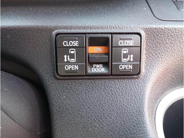 シエンタ ハイブリッドG クエロ ドライブレコーダー ETC バックカメラ ナビ TV レーンアシスト 衝突被害軽減システム 両側電動スライドドア オートマチックハイビーム オートライト LEDヘッドランプ スマートキー(9枚目)