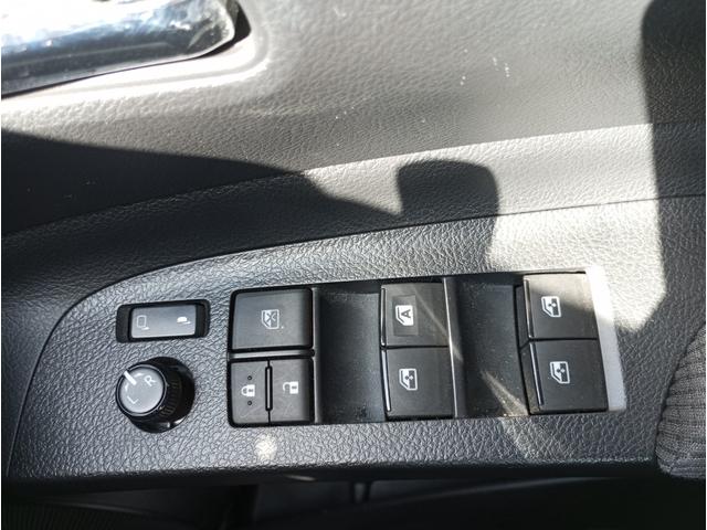 シエンタ ハイブリッドG クエロ ドライブレコーダー ETC バックカメラ ナビ TV レーンアシスト 衝突被害軽減システム 両側電動スライドドア オートマチックハイビーム オートライト LEDヘッドランプ スマートキー(11枚目)