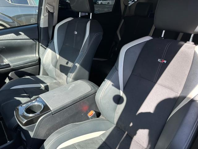 後部座席もキレイな状態です！