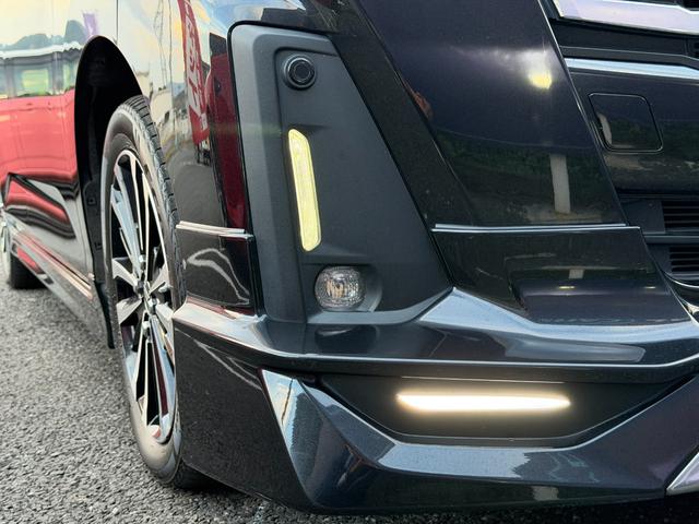 トール カスタムＧ　ターボ　純正フルセグナビＥＴＣパノラマモニター両側電動パワースライドドアモデリスタエアロクルーズコントロールロッドホルダー禁煙車スマートキー×２（25枚目）