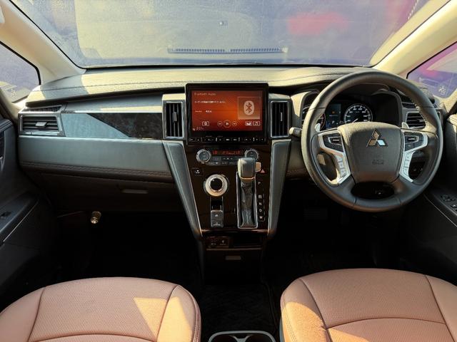 デリカD:5 アーバンギア G パワーパッケージ 純正フルセグナビ ETC 全方位カメラ 両側電動スライドドア フリップダウンモニター RAYS16インチAW Clazzioレザーシートカバー パワーシート シートヒーター スマートキー(12枚目)