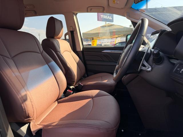 デリカD:5 アーバンギア G パワーパッケージ 純正フルセグナビ ETC 全方位カメラ 両側電動スライドドア フリップダウンモニター RAYS16インチAW Clazzioレザーシートカバー パワーシート シートヒーター スマートキー(13枚目)