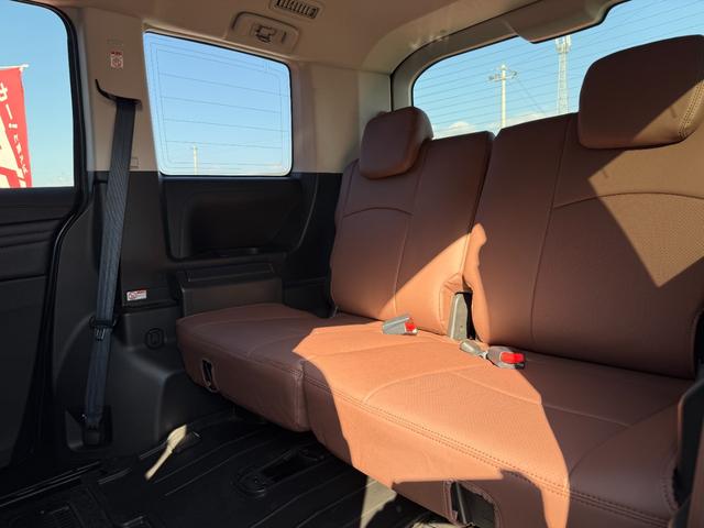 デリカD:5 アーバンギア G パワーパッケージ 純正フルセグナビ ETC 全方位カメラ 両側電動スライドドア フリップダウンモニター RAYS16インチAW Clazzioレザーシートカバー パワーシート シートヒーター スマートキー(16枚目)