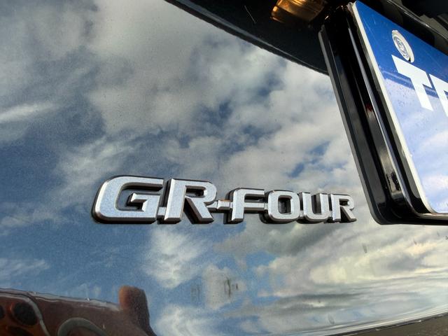 GRヤリス RZ ハイパフォーマンス 1.6 RZ ハイパフォーマンス 4WD LED BSM ETC2.0 ドラレコ ディスプレイオーディオ JBL カーボンルーフマーブル型 BBS製18インチAW(28枚目)