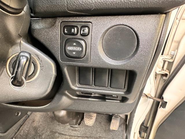 レジアスエースバン ロングDX GLパッケージ ドライブレコーダー 社外ナビ ETC 電動格納ドアミラー エアロ 社外アルミホイール ルーフキャリア付 車検1年付(18枚目)