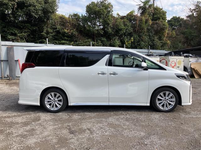 アルファード ２．５Ｓ　Ｃパッケージ　前後ドラレコ　後席モニター　純正ナビ地デジＴＶ　バックカメラ　Ｂｌｕｅｔｏｏｔｈ　革シート　Ｗサンルーフ　両側電動スライド　ＥＴＣ　ＬＥＤヘッドライト　トヨタセーフティーセンス　車検２年付　リア修復（53枚目）