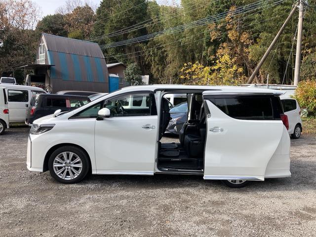 アルファード ２．５Ｓ　Ｃパッケージ　前後ドラレコ　後席モニター　純正ナビ地デジＴＶ　バックカメラ　Ｂｌｕｅｔｏｏｔｈ　革シート　Ｗサンルーフ　両側電動スライド　ＥＴＣ　ＬＥＤヘッドライト　トヨタセーフティーセンス　車検２年付　リア修復（59枚目）