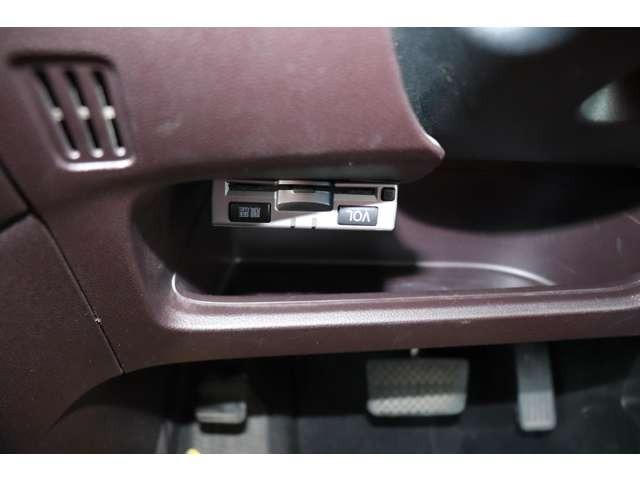 Ｎ－ＷＧＮカスタム Ｇ・Ａパッケージ　純正ナビ地デジＴＶ　バックカメラ　ＥＴＣ　スマートキー　プッシュスターター　ベンチシート　ＨＩＤヘッドライト　純正アルミホイール　衝突軽減ブレーキ　アイドリングストップ　横滑り防止装置（19枚目）