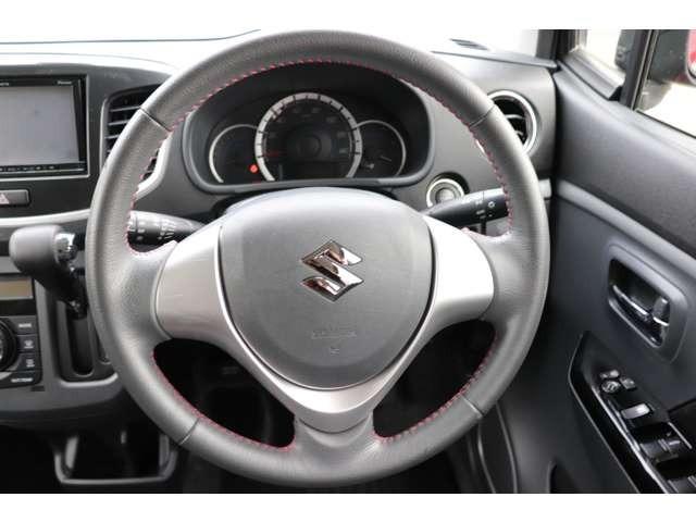 ワゴンＲ ２０周年記念車　走行１５０００ｋｍ　ＨＩＤヘッドライト　純正アルミ　衝突軽減ブレーキ　アイドリングストップ　横滑り防止装置　ナビ地デジＴＶ　バックカメラ　シートヒーター　オートＡＣ　ベンチシート　電動格納ドアミラー（11枚目）