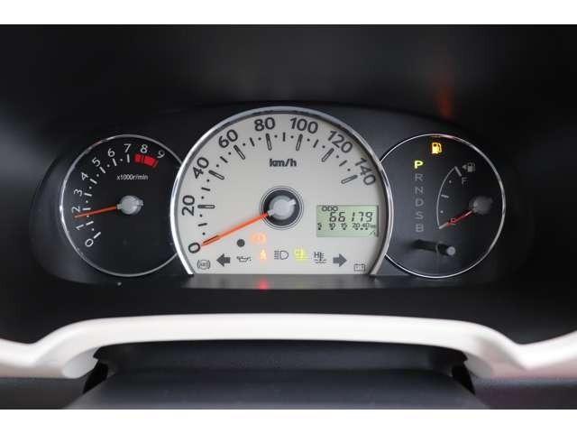 ミラココア ココアプラスＧ　走行６７０００ｋｍ　車検２年付　ナビ地デジＴＶ　バックカメラ　Ｂｌｕｅｔｏｏｔｈ　スマートキー　電動格納ドアミラー　オートエアコン　ベンチシート（12枚目）