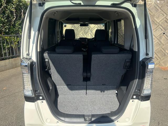 Ｎ－ＢＯＸカスタム Ｇ・Ｌパッケージ　後期型　両側パワースライド　純正ナビ　フルセグ　バックカメラ　ＥＴＣ　ＨＩＤヘッド　スマートキー　オートエアコン　Ｂｌｕｅｔｏｏｔｈオーディオ　２０２４年製ヨコハマタイヤ　オートリトラミラー（17枚目）