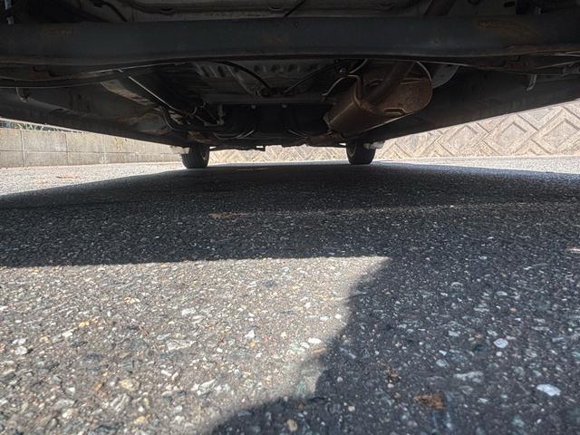 Ｎ－ＢＯＸカスタム Ｇ・Ｌパッケージ　後期型　両側パワースライド　純正ナビ　フルセグ　バックカメラ　ＥＴＣ　ＨＩＤヘッド　スマートキー　オートエアコン　Ｂｌｕｅｔｏｏｔｈオーディオ　２０２４年製ヨコハマタイヤ　オートリトラミラー（24枚目）