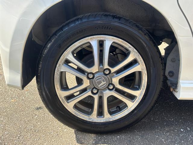 Ｎ－ＢＯＸカスタム Ｇ・Ｌパッケージ　後期型　両側パワースライド　純正ナビ　フルセグ　バックカメラ　ＥＴＣ　ＨＩＤヘッド　スマートキー　オートエアコン　Ｂｌｕｅｔｏｏｔｈオーディオ　２０２４年製ヨコハマタイヤ　オートリトラミラー（37枚目）