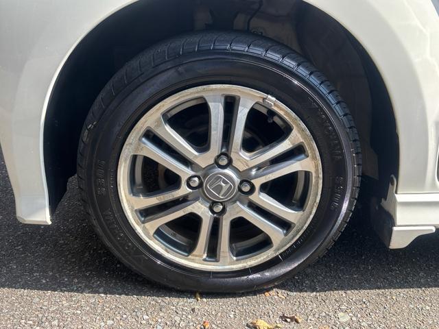 Ｎ－ＢＯＸカスタム Ｇ・Ｌパッケージ　後期型　両側パワースライド　純正ナビ　フルセグ　バックカメラ　ＥＴＣ　ＨＩＤヘッド　スマートキー　オートエアコン　Ｂｌｕｅｔｏｏｔｈオーディオ　２０２４年製ヨコハマタイヤ　オートリトラミラー（38枚目）