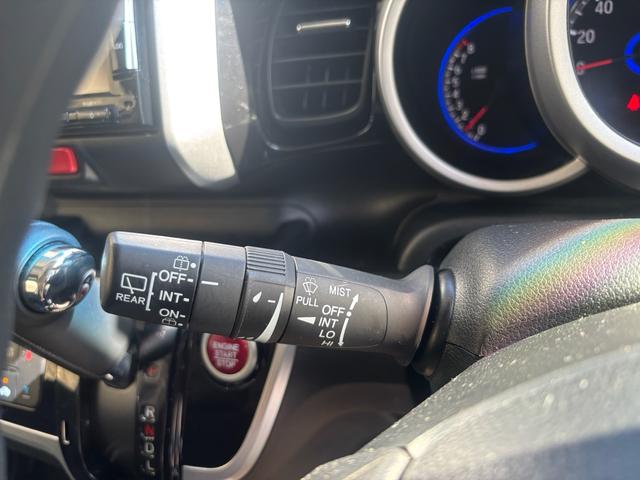 Ｎ－ＢＯＸカスタム Ｇ・Ｌパッケージ　後期型　両側パワースライド　純正ナビ　フルセグ　バックカメラ　ＥＴＣ　ＨＩＤヘッド　スマートキー　オートエアコン　Ｂｌｕｅｔｏｏｔｈオーディオ　２０２４年製ヨコハマタイヤ　オートリトラミラー（48枚目）