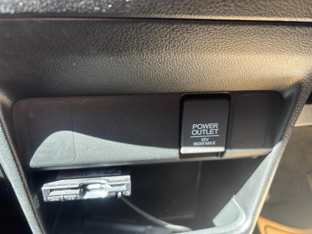 Ｎ－ＢＯＸカスタム Ｇ・Ｌパッケージ　後期型　両側パワースライド　純正ナビ　フルセグ　バックカメラ　ＥＴＣ　ＨＩＤヘッド　スマートキー　オートエアコン　Ｂｌｕｅｔｏｏｔｈオーディオ　２０２４年製ヨコハマタイヤ　オートリトラミラー（53枚目）