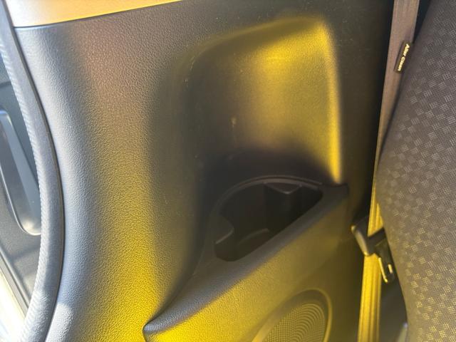 Ｎ－ＢＯＸカスタム Ｇ・Ｌパッケージ　後期型　両側パワースライド　純正ナビ　フルセグ　バックカメラ　ＥＴＣ　ＨＩＤヘッド　スマートキー　オートエアコン　Ｂｌｕｅｔｏｏｔｈオーディオ　２０２４年製ヨコハマタイヤ　オートリトラミラー（64枚目）