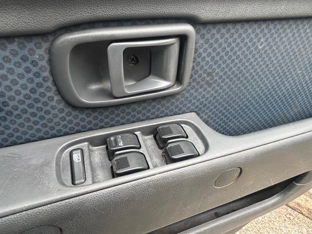 嬉しい全席パワーウインドウ付♪軽バン車両ではなかなか無い、快適装備です♪