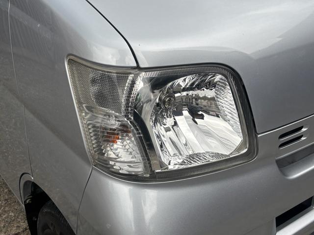 ヘッドライトも綺麗な状態です♪
