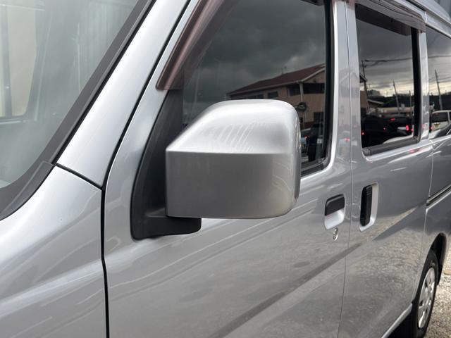 ボディ同色ミラー