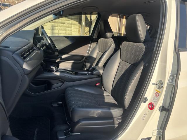 ヴェゼル ハイブリッドZ 禁煙 純正ナビ フルセグ バックカメラ ETC 衝突軽減 ハーフレザー シートヒーター LEDヘッド 純正17インチAW クルコン スマートキー 車検令和9年9月23日 Bluetoothオーディオ(15枚目)