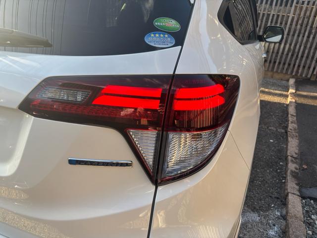 ヴェゼル ハイブリッドZ 禁煙 純正ナビ フルセグ バックカメラ ETC 衝突軽減 ハーフレザー シートヒーター LEDヘッド 純正17インチAW クルコン スマートキー 車検令和9年9月23日 Bluetoothオーディオ(31枚目)