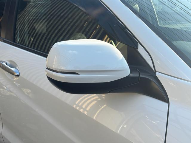 ヴェゼル ハイブリッドZ 禁煙 純正ナビ フルセグ バックカメラ ETC 衝突軽減 ハーフレザー シートヒーター LEDヘッド 純正17インチAW クルコン スマートキー 車検令和9年9月23日 Bluetoothオーディオ(34枚目)